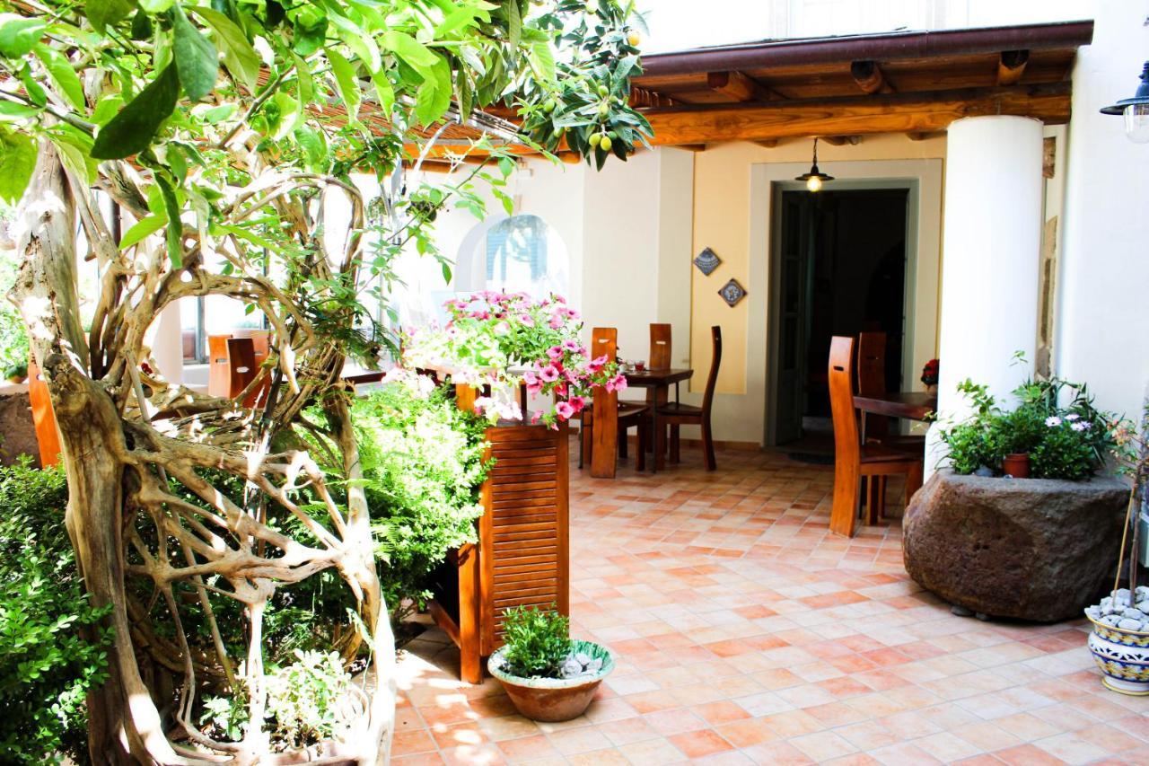 Residence Acanto Lipari  Exteriör bild